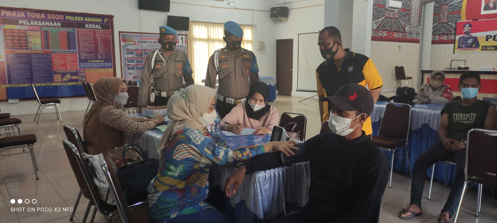 Pekerja Migran Ilegal yang Diamankan Tim Gabungan Lanal TBA dan Polres Asahan di Vaksin