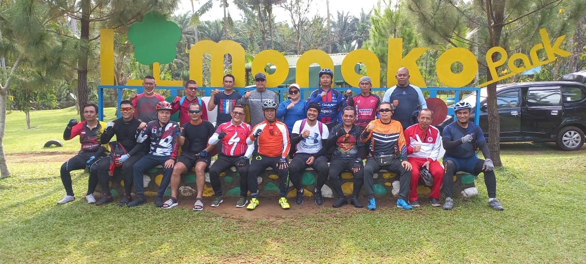 Jaga Kebugaran, Direksi PUD Pasar dan Staf Gelar Gowes, Tempuh Jarak 22 Km