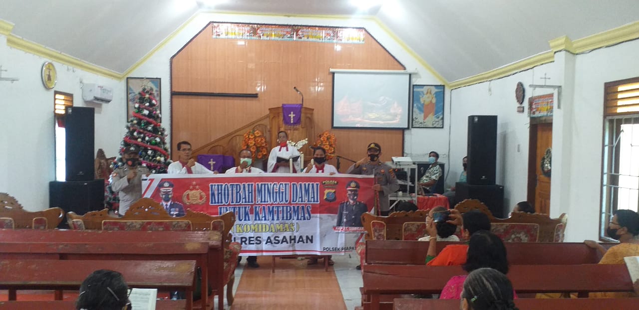 Khotbah Minggu Damai, Polsek Prapat Janji Polres Asahan Ajak Jemaat Tingkatkan Toleransi Antar Umat Beragama