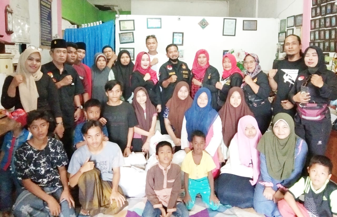 SRIKANDI PENDAWA MEDAN GELAR JUMAT BAROKAH KE PANTI ASUHAN