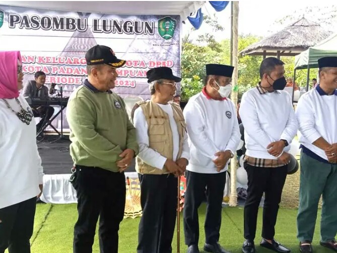 PASOMBU LUNGUN Di Aek Sabaon Tapsel