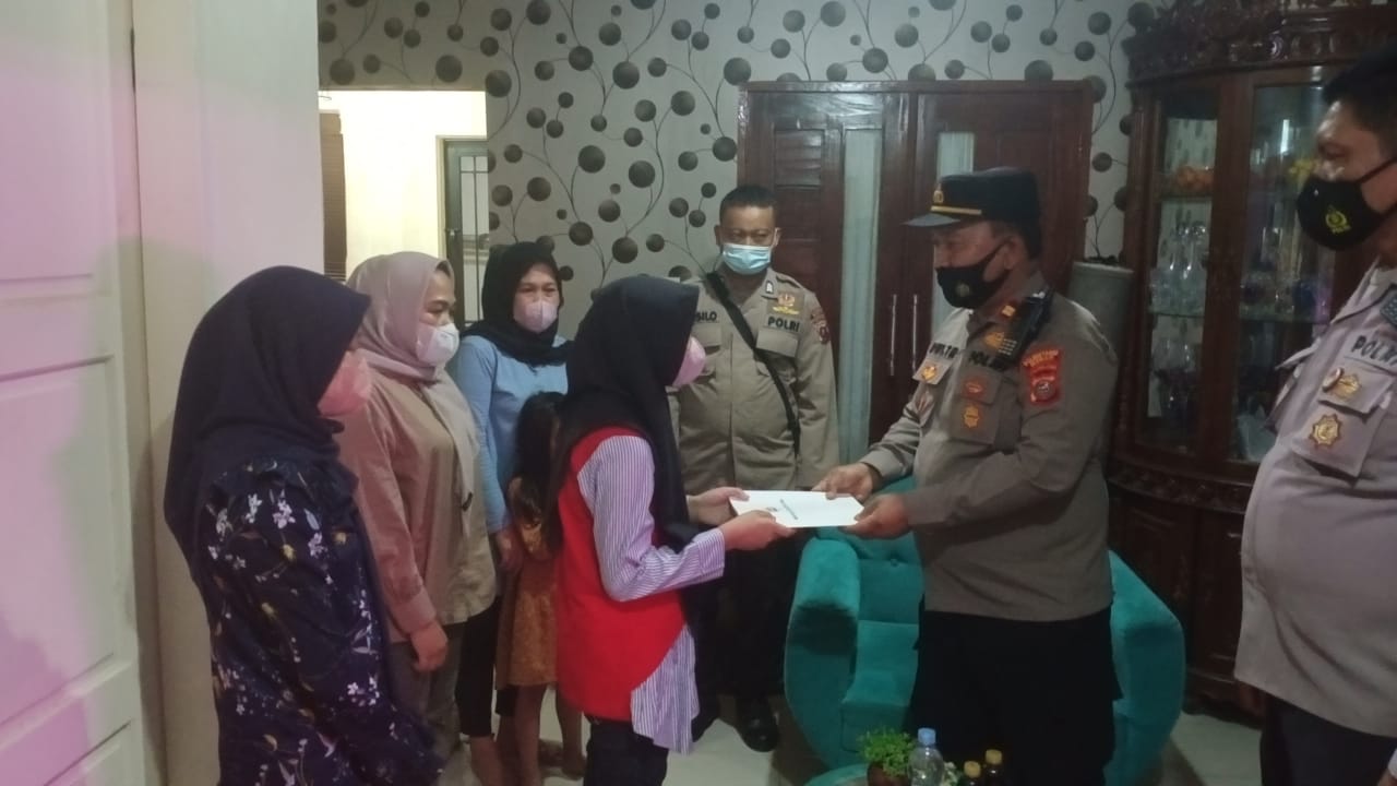 Siswi SMP Yang Viral Karena Dihina Mendapat Tali Asih Dari Polda Sumut