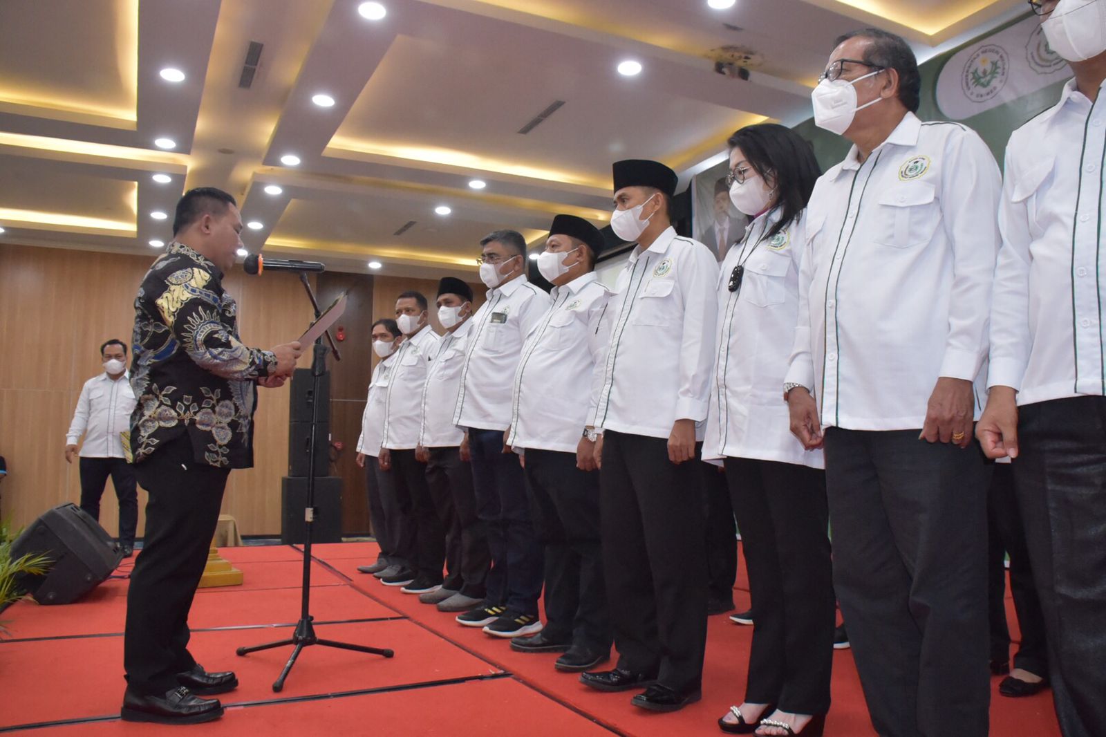 Rektor Lantik Pengurus IKA Unimed Periode 2020-2024