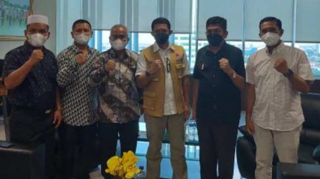 Janji Perjuangkan Bantuan untuk Korban Banjir Sutam, Plt Bupati Palas Temui BNPB RI
