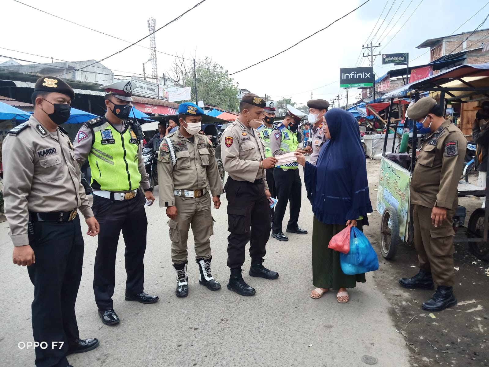Personil Polres Tanjung Balai bersama Pemko Tanjung Balai Gelar Ops Yustisi
