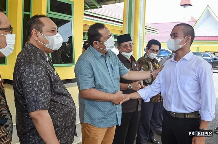 Lepas Peserta pelatihan kompetensi BBPLK, Walikota Irsan Nasution :Jaga Nama Baik Kota Sidempuan