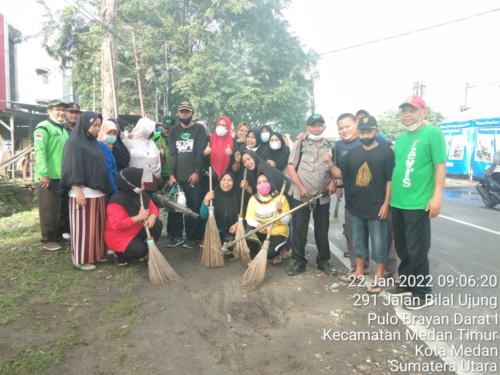 PENDAWA MEDAN TIMUR GELAR FOGGING DAN GOTONG ROYONG