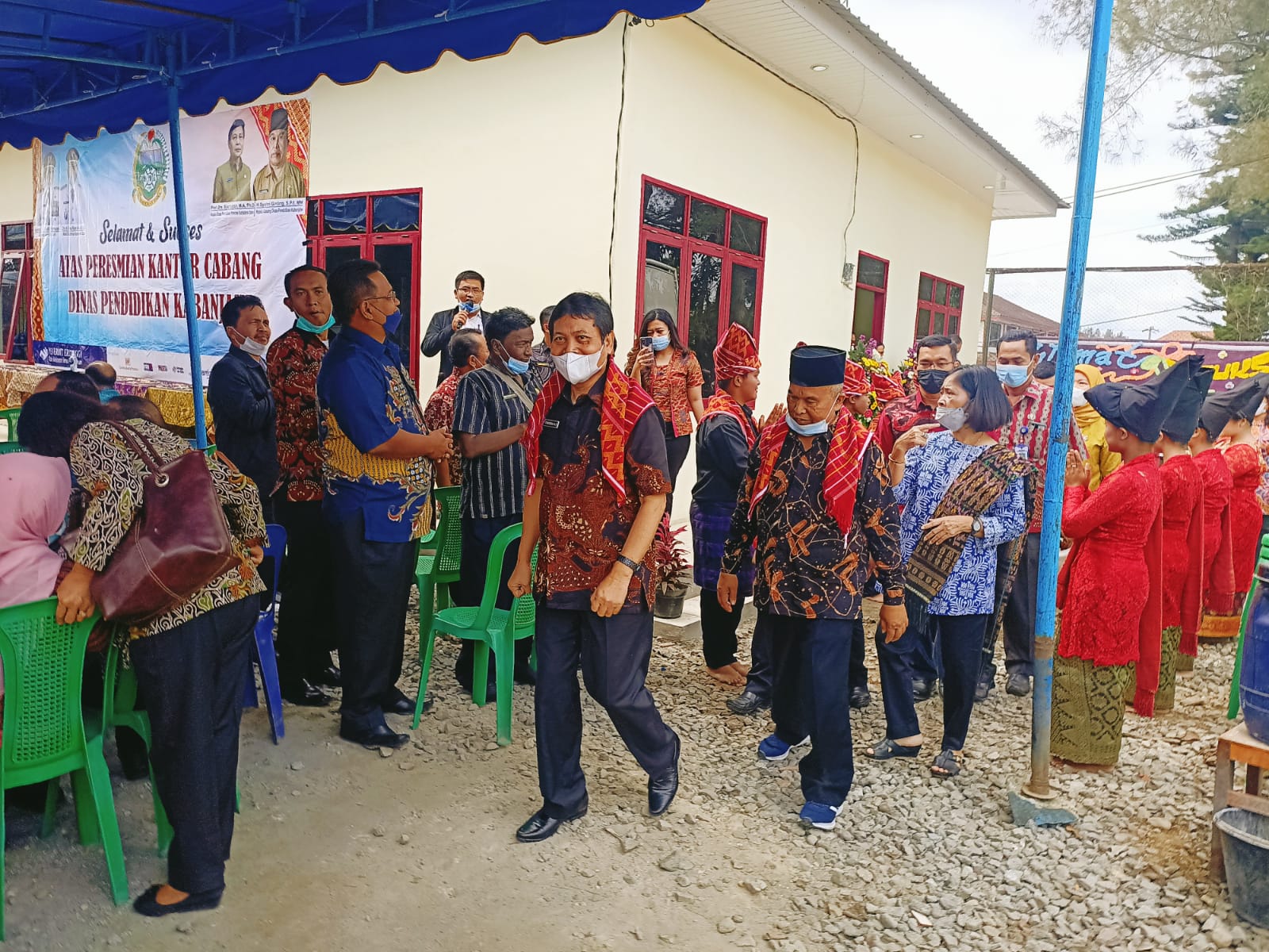 Kepala Dinas Pendidikan Sumatera Utara Resmikan Gedung Kantor Cabang Kabanjahe