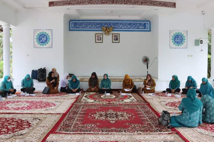Ketua PKK Madina Pimpin Rapat Persiapan Pencegahan Covid-19 Untuk Mewujudkan Herd Immunity