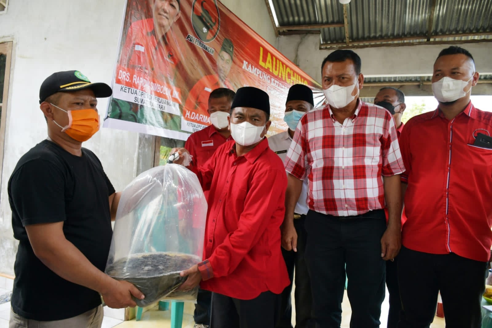 Bupati Darma Wijaya Luncurkan Desa Kuta Baru Sebagai Kampung Keluarga Berkualitas