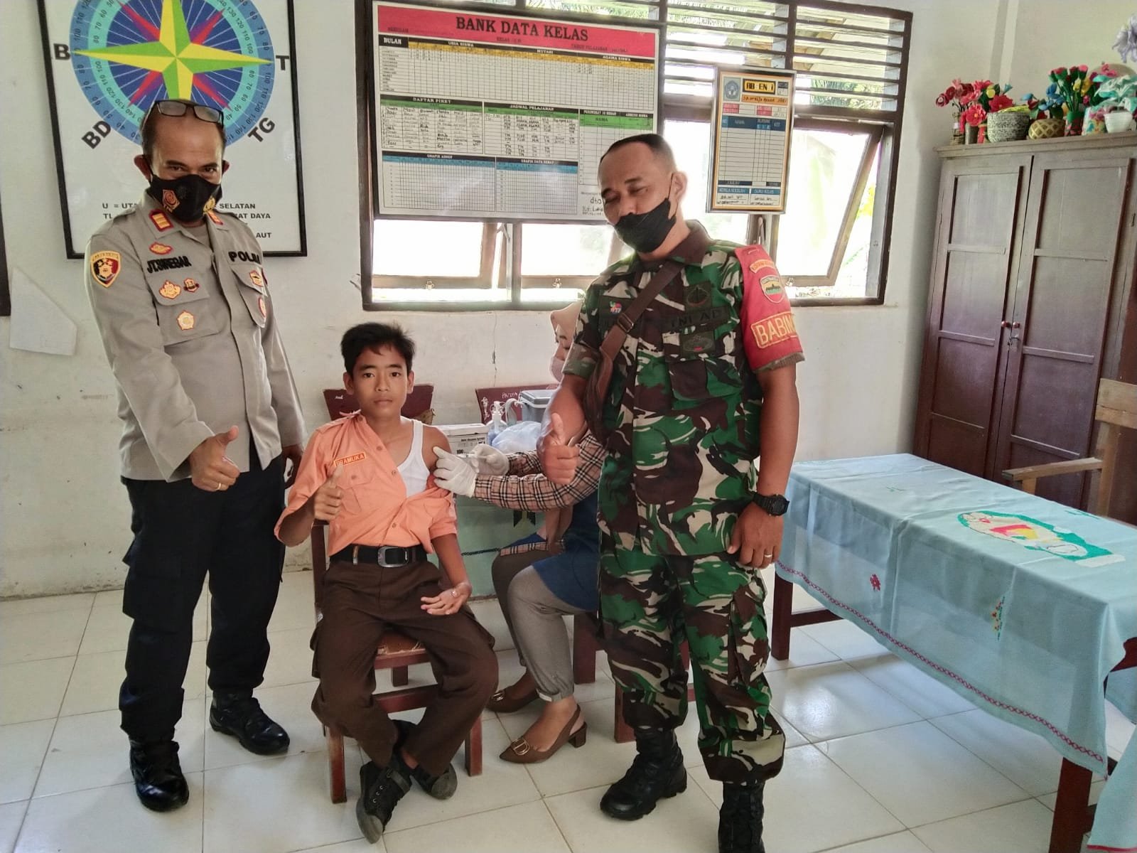 Kapolsek Prapat Janji Polres Asahan Himbau Orang Tua Siswa untuk Dukung Vaksinasi Anak