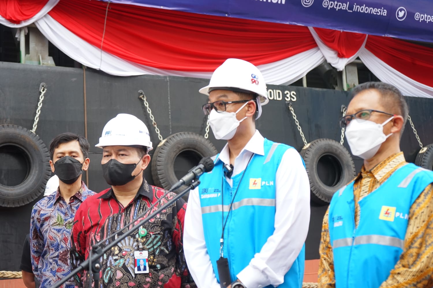 Lanjutkan Kolaborasi, PLN dan PT PAL Bakal Tambah 2 Pembangkit Listrik Kapal Rp 1,6 T