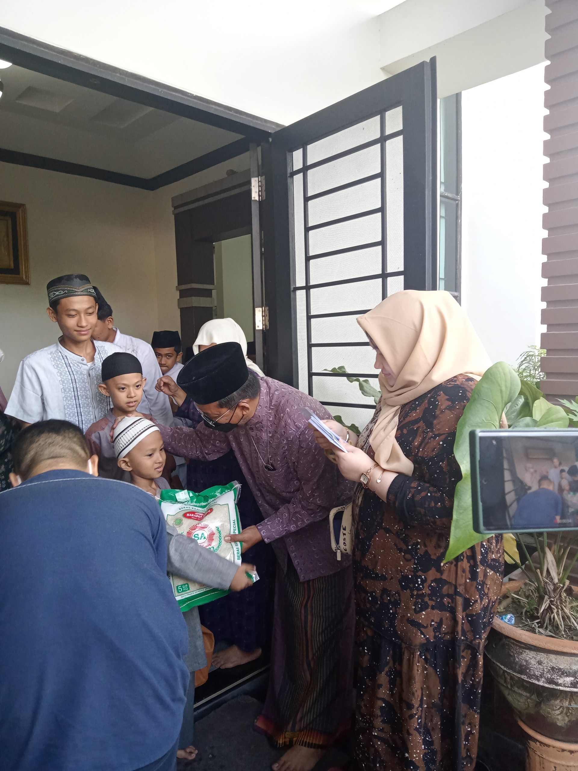 Mengenang Almarhumah Siti Yolanda :  Ilyas S Sitorus, Semoga Doa Kita Dijabah Oleh Allah SWT