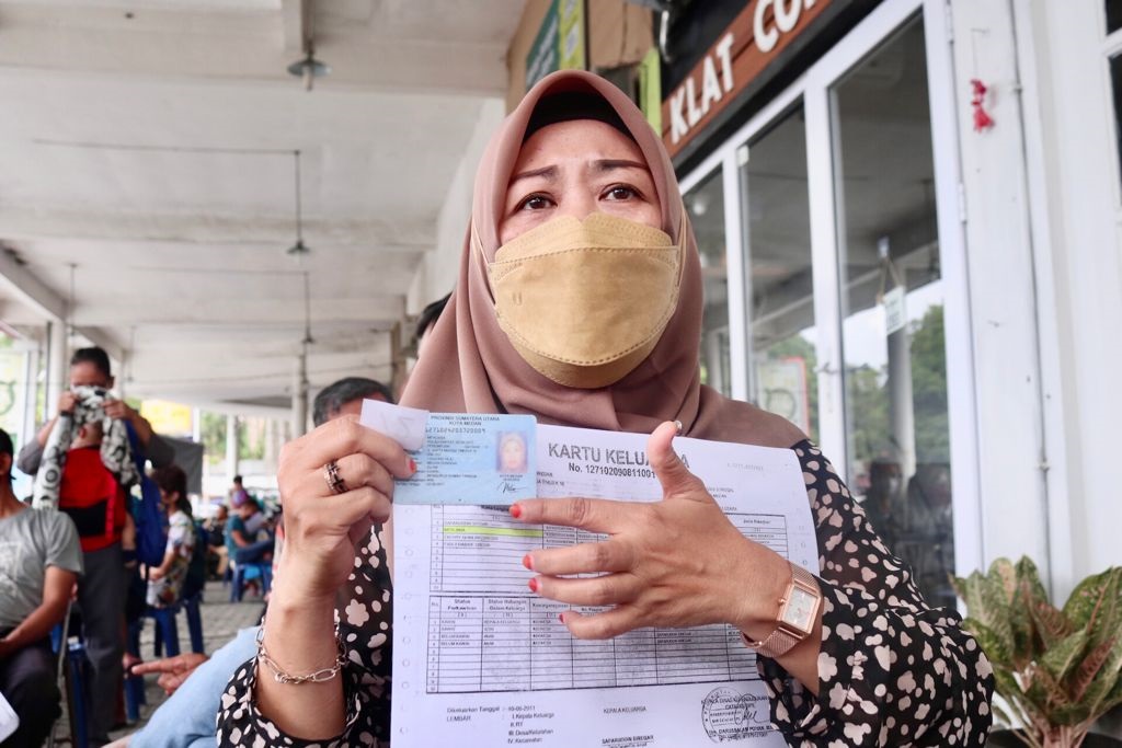 Warga Antusias Manfaatkan Go Fast E-KTP di Medan Sunggal