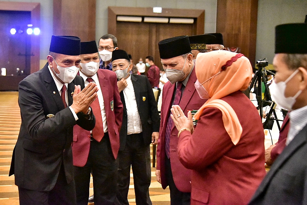 Wisuda UISU Periode I/2022,  Edy Rahmayadi Sampaikan Pentingnya  Ilmu dan Budi Pekerti dalam Pembangunan Bangsa