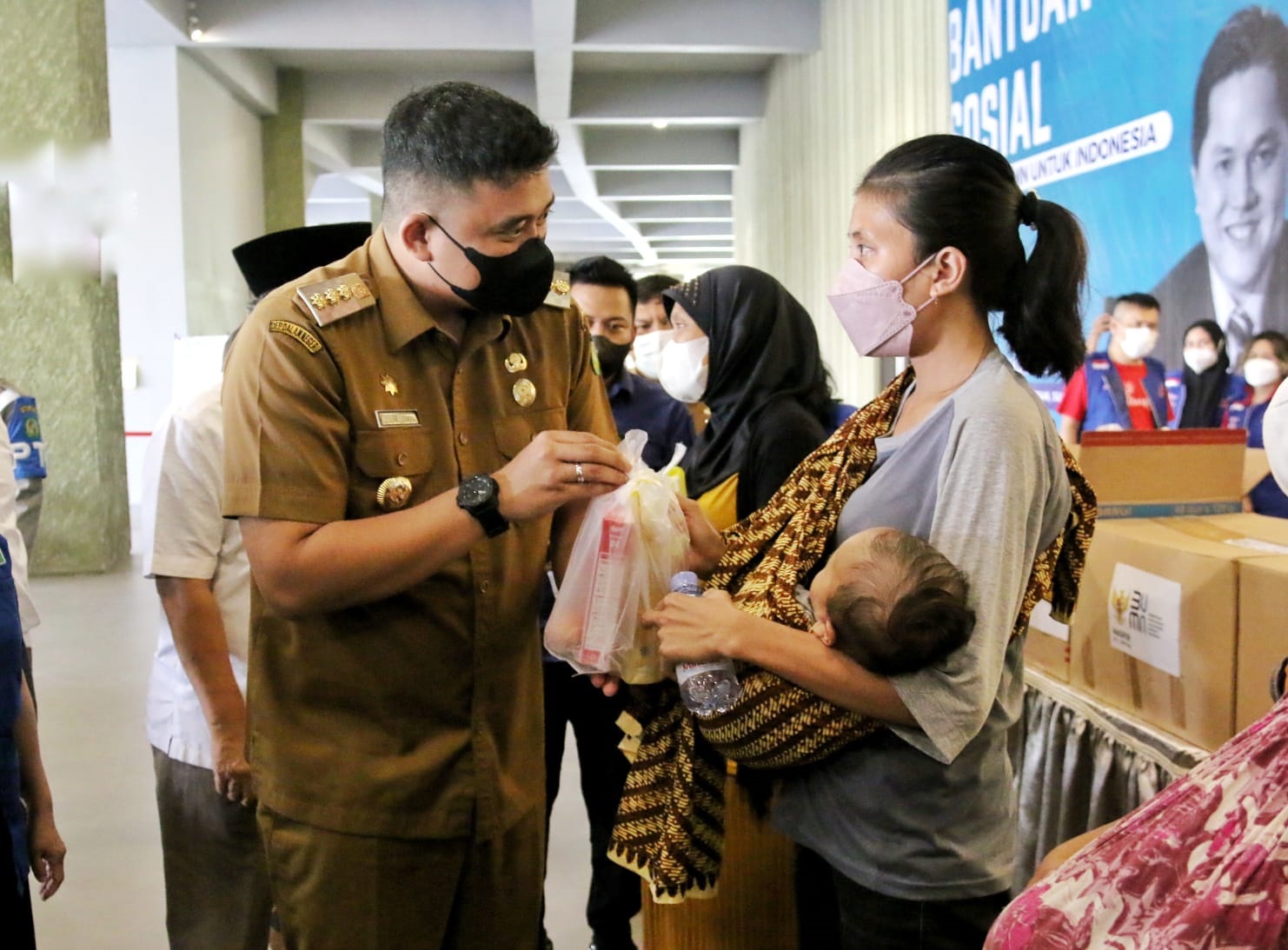 Wali Kota Medan Apresiasi Kepedulian Yayasan BUMN, Berikan Bantuan Makanan Tambahan Bagi Anak
