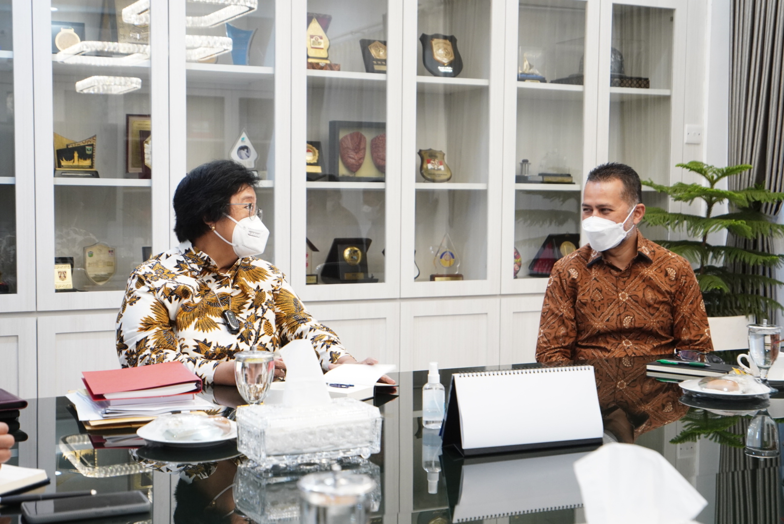 Musa Rajekshah Minta Dukungan Menteri LHK,   Kembangkan Bukit Lawang - Tangkahan dan Buka Jalur Alternatif Karo