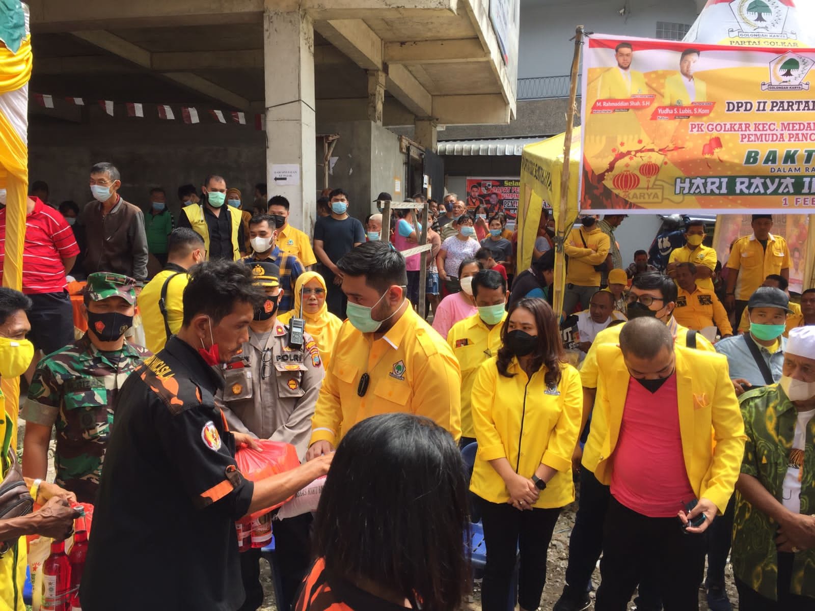 Imlek 2573,  DPD Partai Golkar Dan PD AMPG Kota Medan, Melaksanakan Bakti Sosial