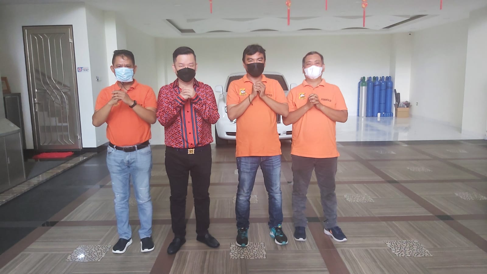 Tetap Jalin Silaturahmi, Ketua Pewarta Kembali Tahun Baru Imlek fi Kediaman Robert Atiam