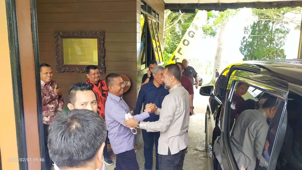 Ketua MPC PP Sidimpuan Sambut Kedatangan Musa Rajekshah Dalam Kunjungan Pelantikan Korda Fokal IMM Tapsel - Padangsidimpuan