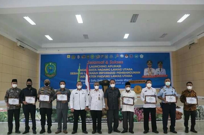 Pemkab Paluta Launching Aplikasi Bagas Data