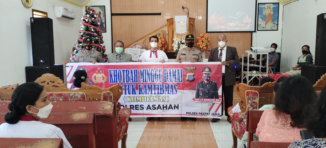 Giat Komidamas, Polsek Prapat Janji Polres Asahan Berikan Himbauan Protokol Kesehatan kepada Pengurus dan Jemaat