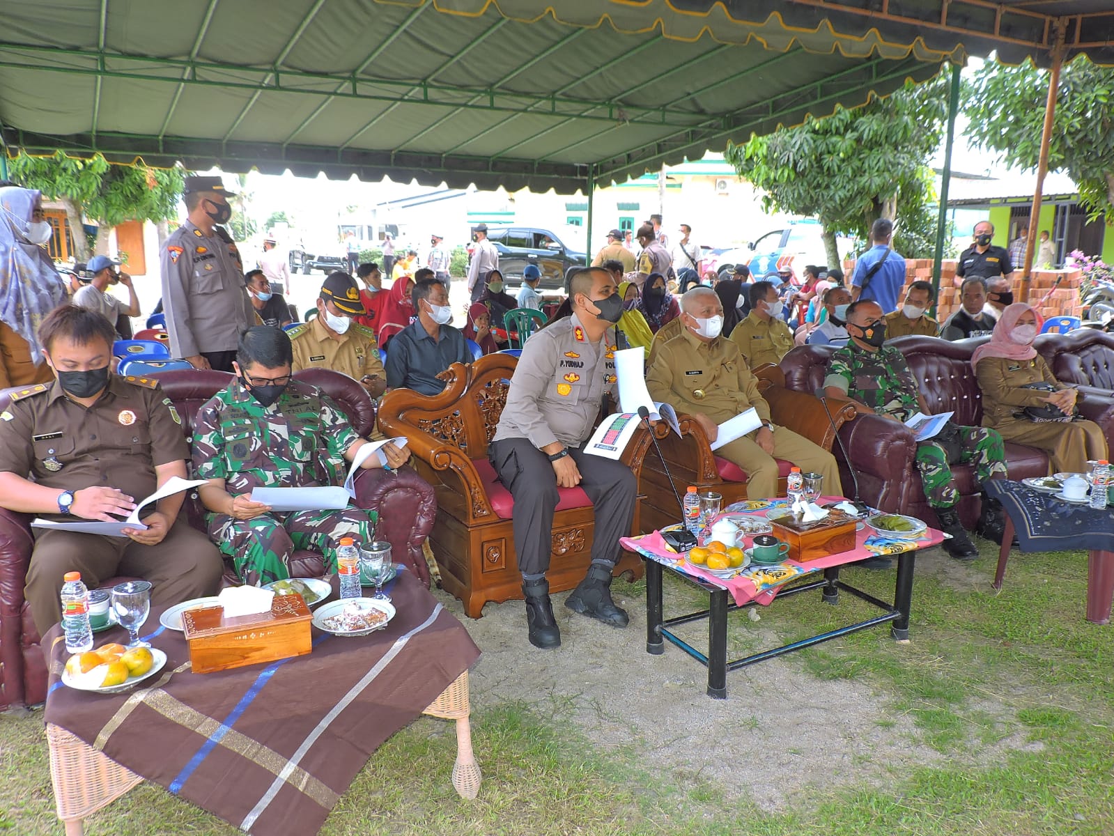 Vaksinasi Serentak KelompoK Lansia, Kapolres Asahan Bersama Forkopimda Ikuti Zoom Meeting dari Bapak Kapolri