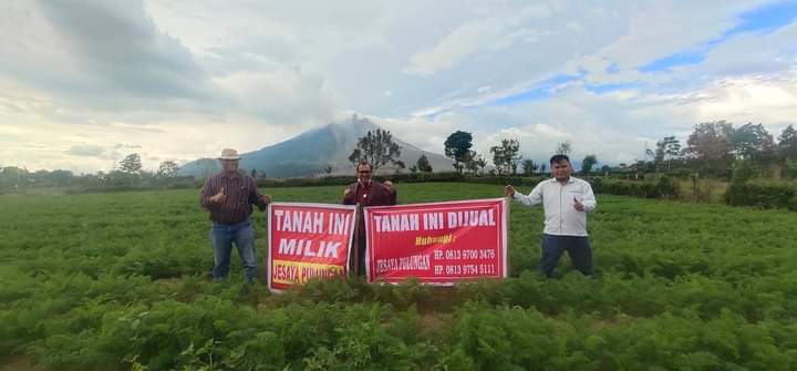 Petani Karo Mohon Keadilan Dalam Kasus Tuduhan Pengrusakan Tanaman Oleh PT BUK Di PN Kabanjahe