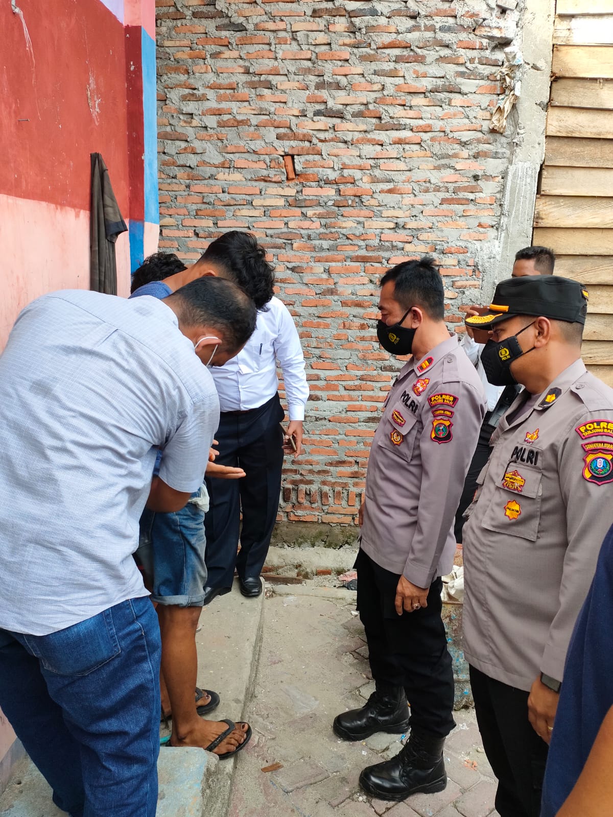 Dalam Rangka Ops Antil 2022, Sat Res Narkoba Polres Tanjung Balai Gerebek Kampung Narkoba