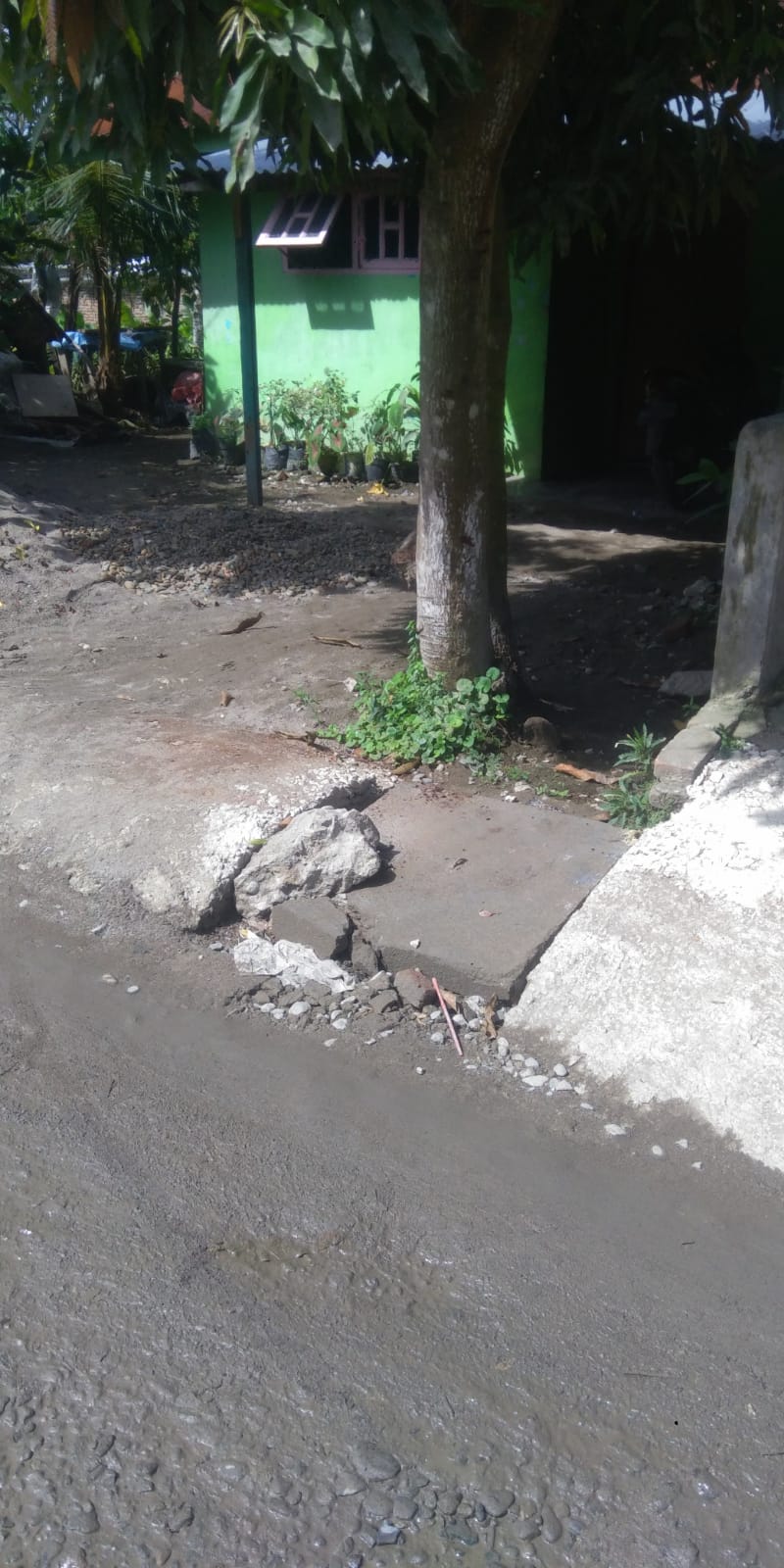 Lapor Pak Wali, Warga Marelan Kecewa Pembuatan Cor Parit Diduga Asal-asalan