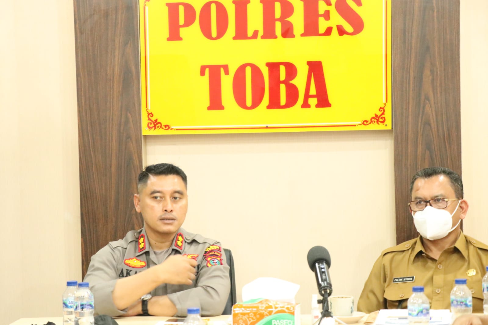 Rapat Koordinasi Penanganan Covid-19 Provinsi Sumatra Utara Diikuti Polres dan Pemkab Toba