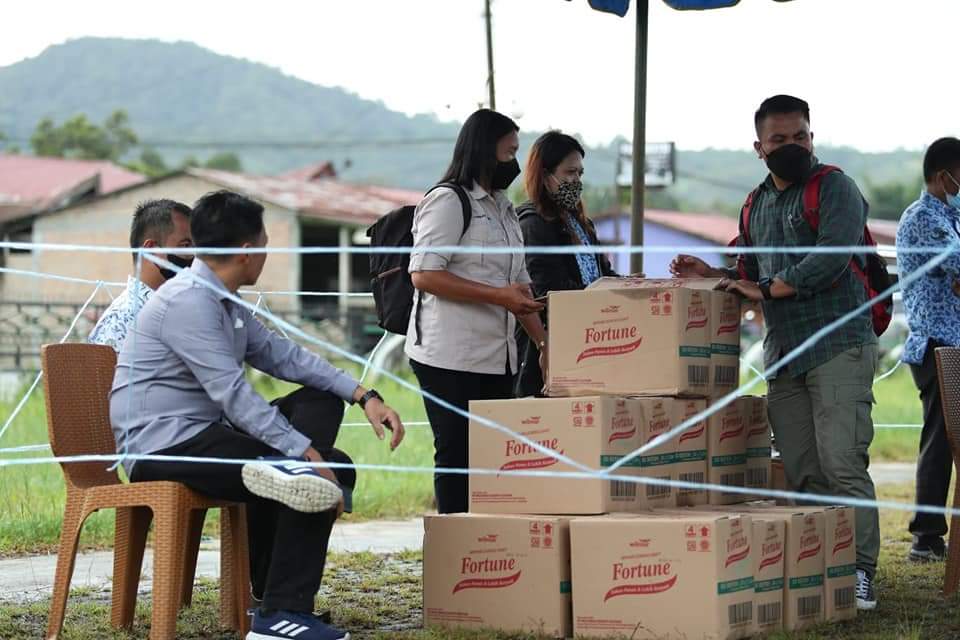 Pemerintah Pakpak Bharat Selenggarakan Operasi Pasar Minyak GorengÂ 