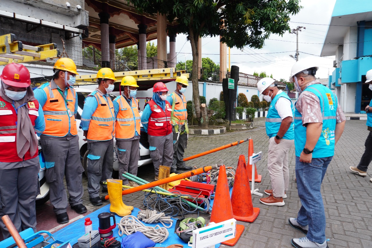 PLN UIW Sumut Gelar Apel Gabungan Peringatan Bulan K3 Nasional 2022