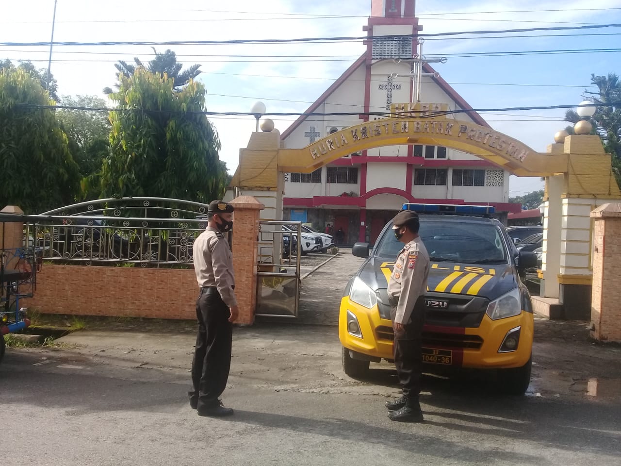 Personel Sat Samapta Polres Asahan Patroli Pengamanan dan Monitoring Kegiatan Ibadah Hari Minggu