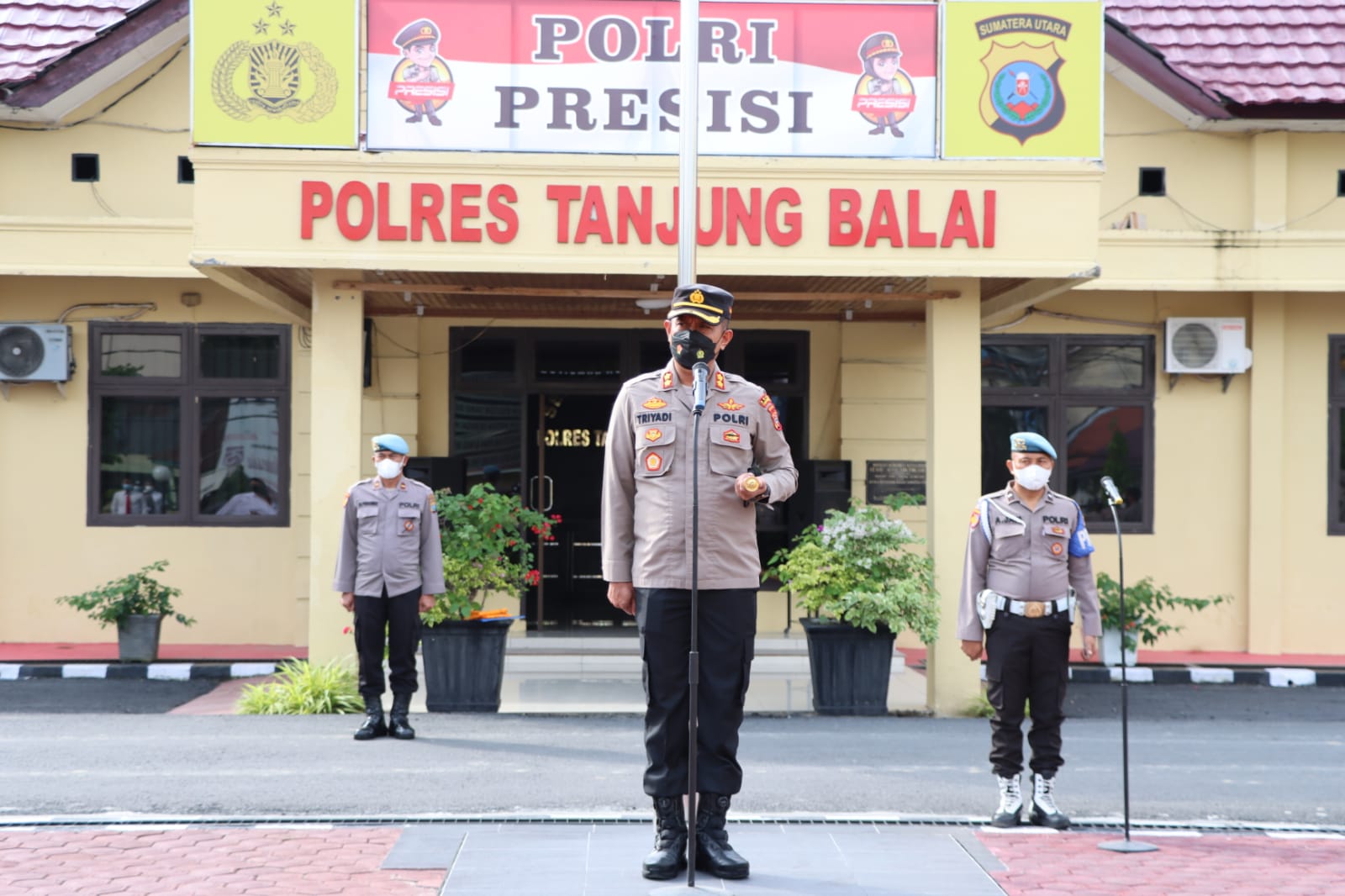 Kapolres Tanjung Balai Pimpin Apel Pagi Personil, AKBP Triyadi : Patuhi Peraturan Lalu Lintas