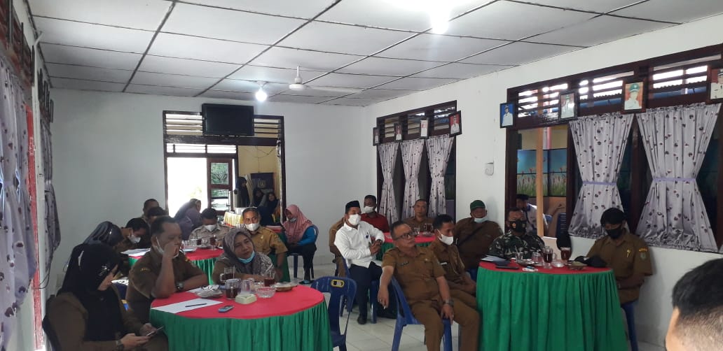 Kanit Sabhara Polsek Bandar Pulau Polres Asahan Berharap Seluruh Instansi Dapat Berperan Aktif Dalam Percepatan Vaksinasi