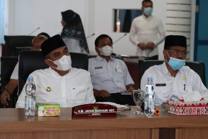 Bupati Madina Ikuti Rakor Pemberantasan Korupsi Lewat Vidcon Se - Sumut