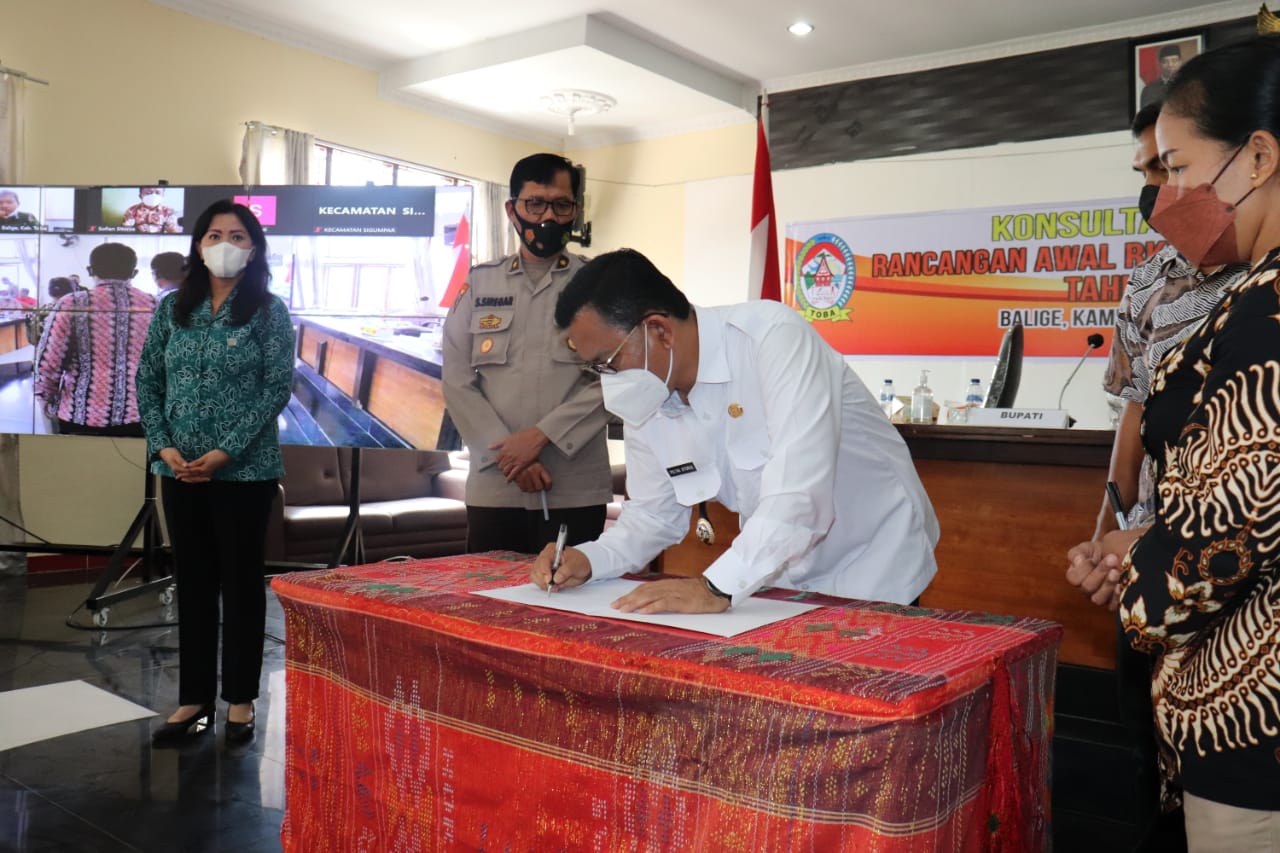 Pemkab Toba Gelar Konsultasi Publik RKPD Tahun 2023