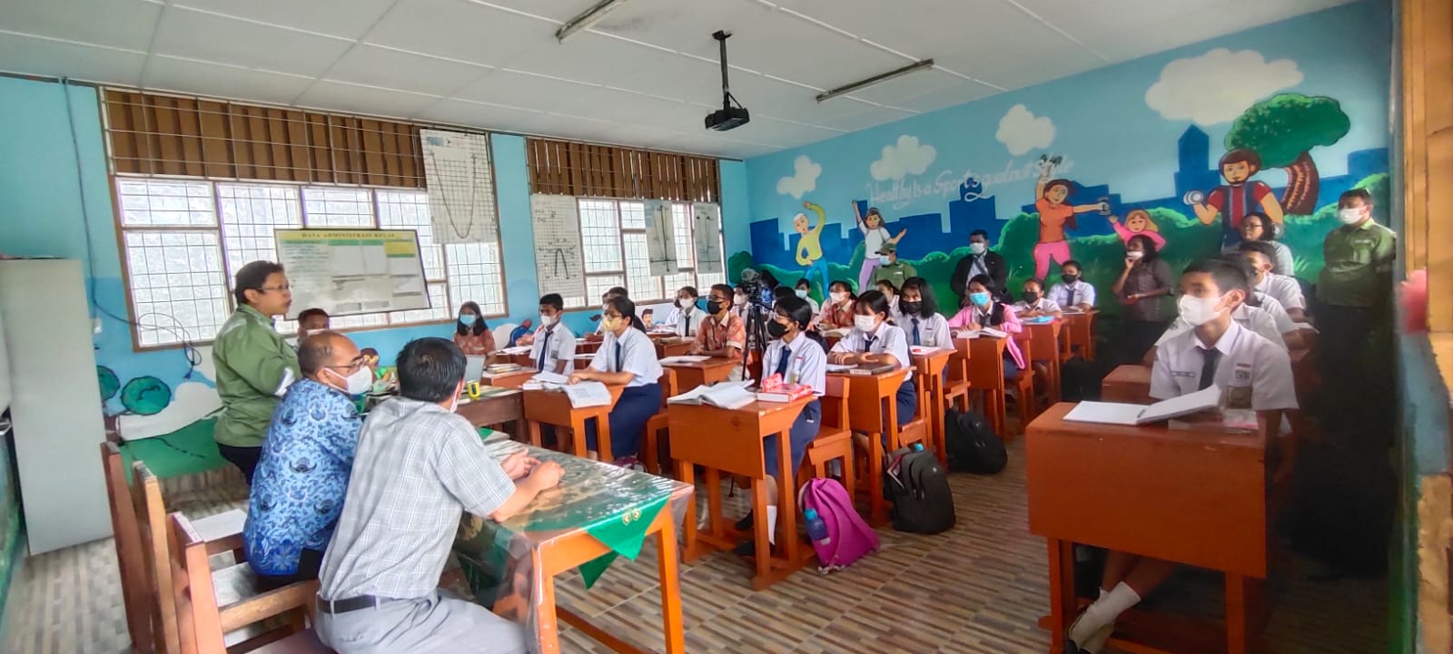 Mendukung Pendidikan Di Kabupaten Toba PT TPL Selenggarakan Bimbingan Belajar Untuk Pelajar SMP
