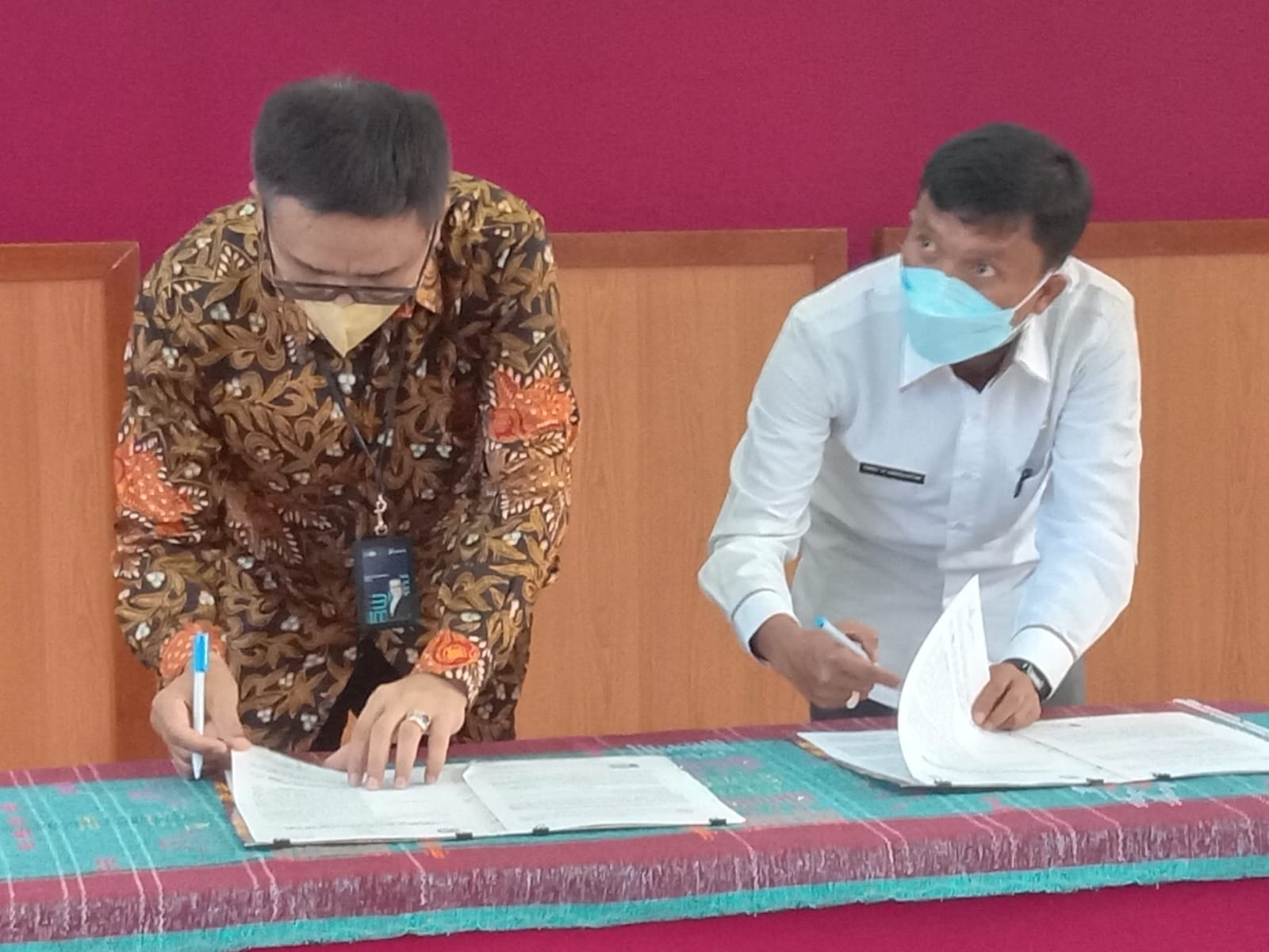 Pemanfaatan SDA,Pemkab Toba dan PT.Indofarma Teken MoU
