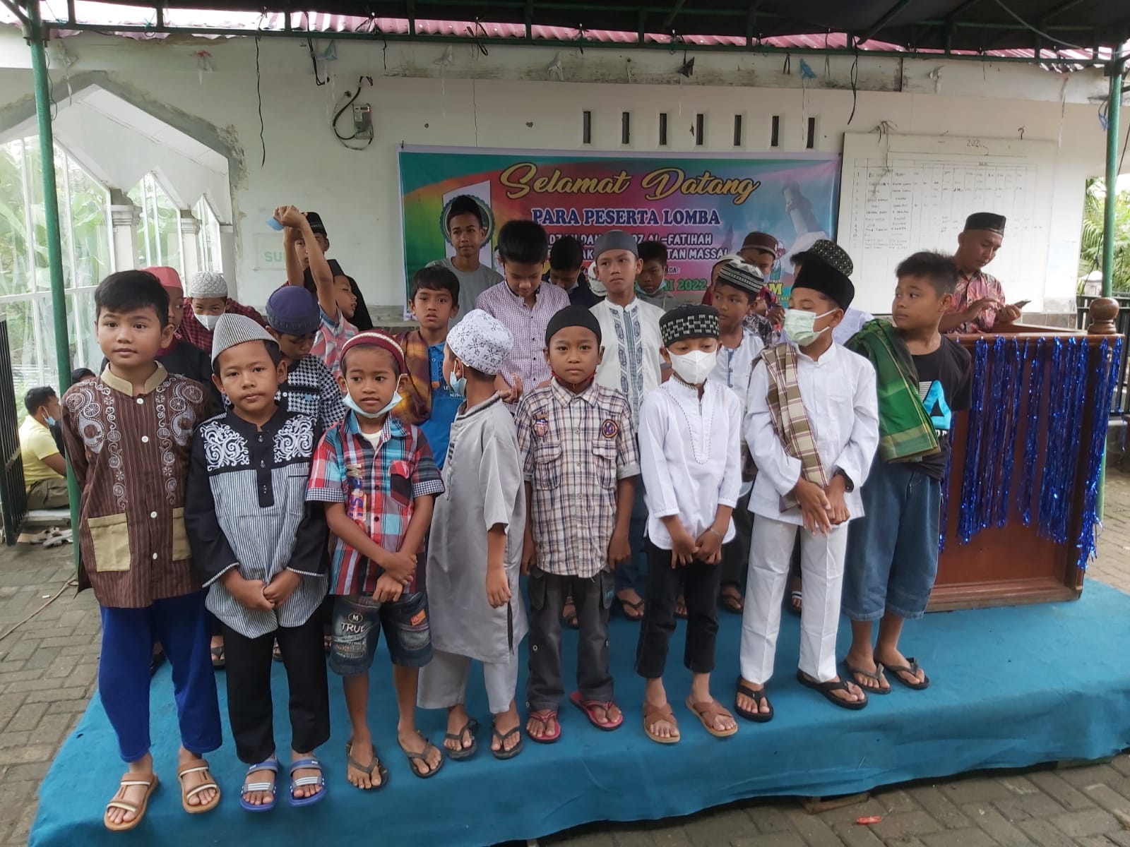 BKM Masjid Al Wara Gelar Lomba Adzan dan Hafalan Ayat Pendek Serta Sunat Massal