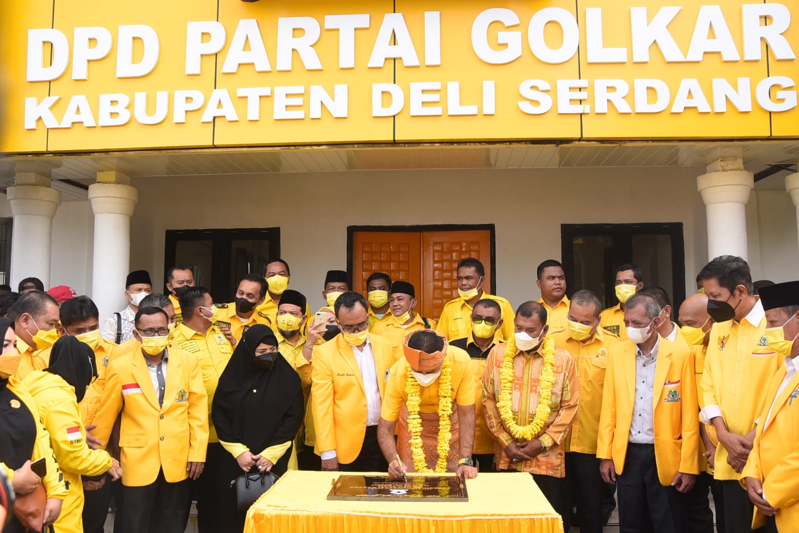 Bupati DS Hadiri Pelantikan Pengurus Dan Peresmian Gedung Partai Golkar