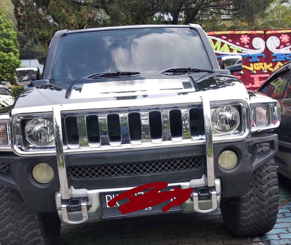 Mobil Mewah Milik oknum Anggota Dewan Langkat Diduga Bernopol Palsu