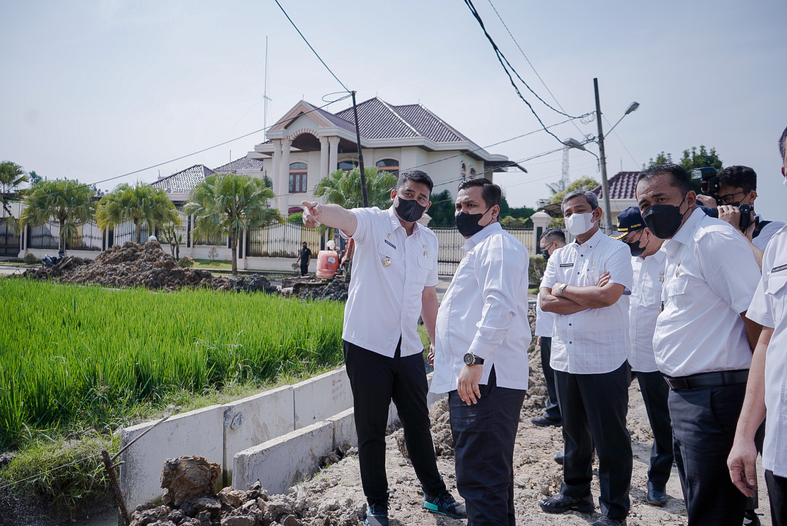 Sikapi Keluhan Warga, Bobby Nasution Temukan Pemasangan U-Ditch Tidak  Sesuai, Minta Dinas PU  Lakukan Evaluasi & Tindak Tegas