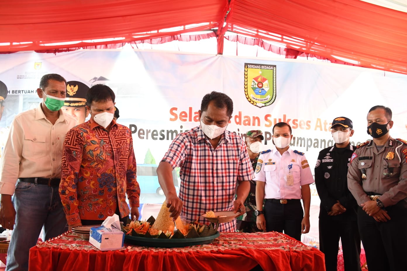 Bupati dan Wabup Sergai Resmikan Terminal Penumpang Tipe C Dolok Masihul