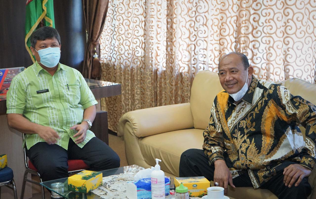 Syah Afandin Dukung Program Strategis Pendaftaran Tanah oleh BPN .