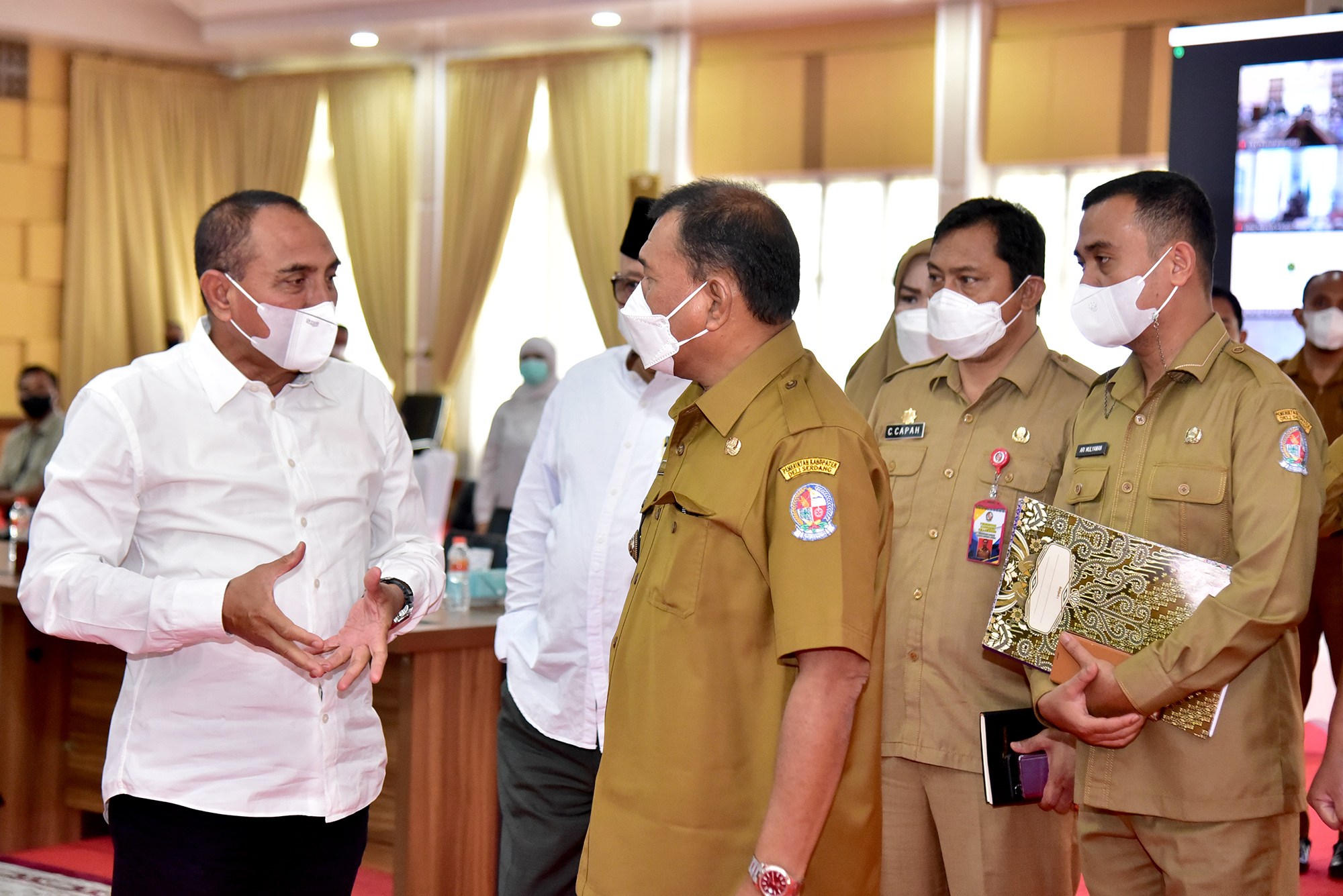 Antisipasi Lonjakan Kasus Omicron Gubernur Edy Rahmayadi Instruksikan  Sistem Pembelajaran Campuran