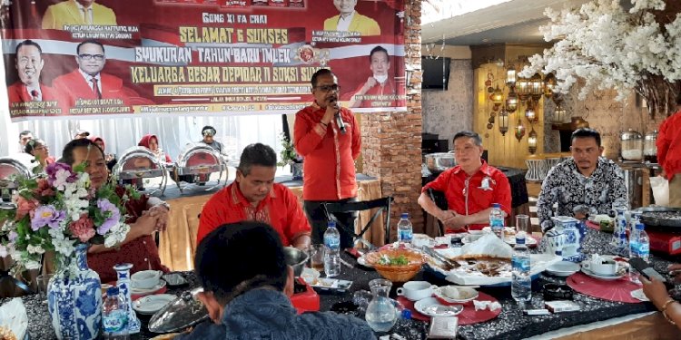 SOKSI Sumut salurkan paket sembako ke anak yatim piatu , Ini Kata Sangkot Sirait