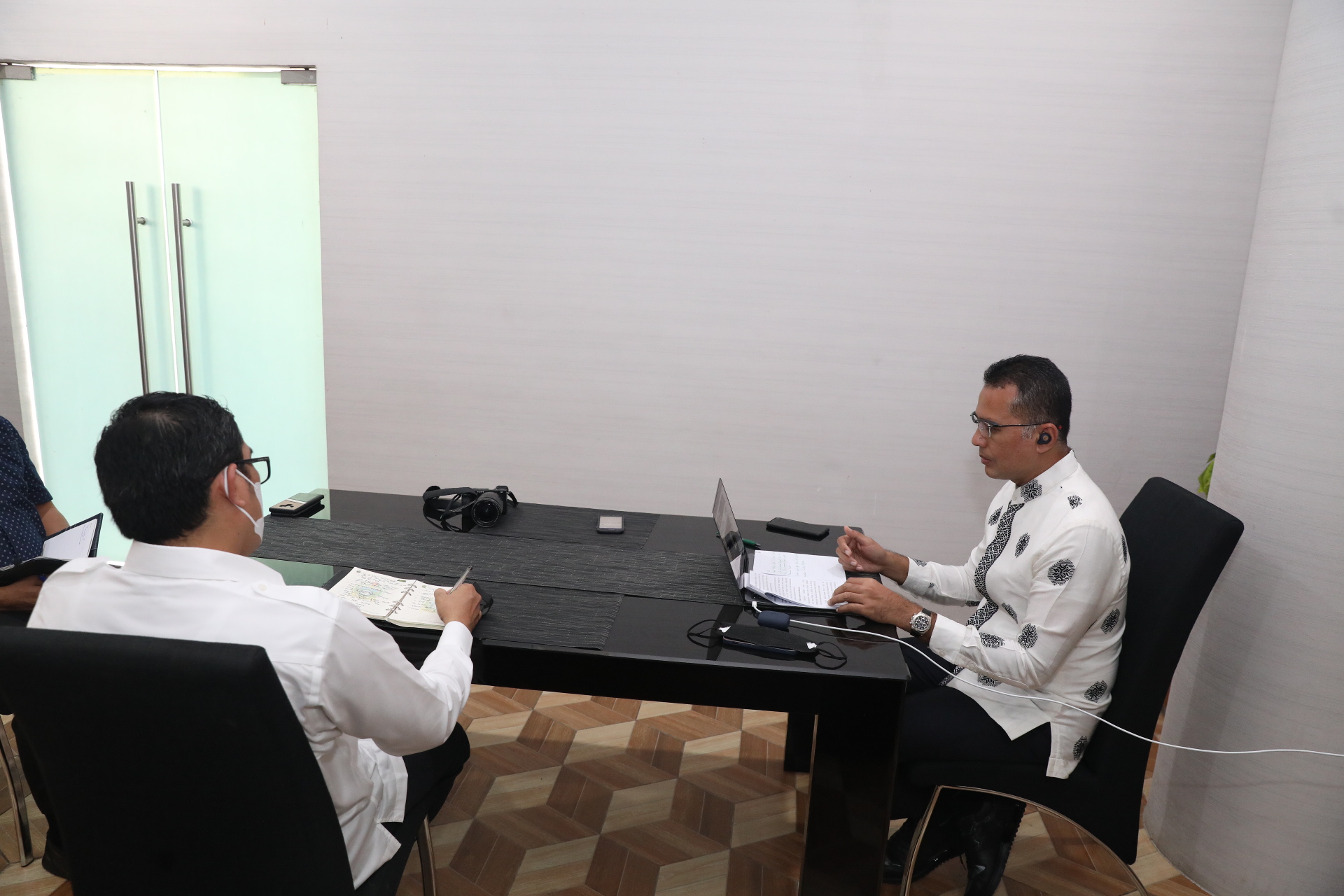 Edukasi Masyarakat dalam Webinar Thousand Start-Ups, Wagub Musa Rajekshah Apresiasi Gojek