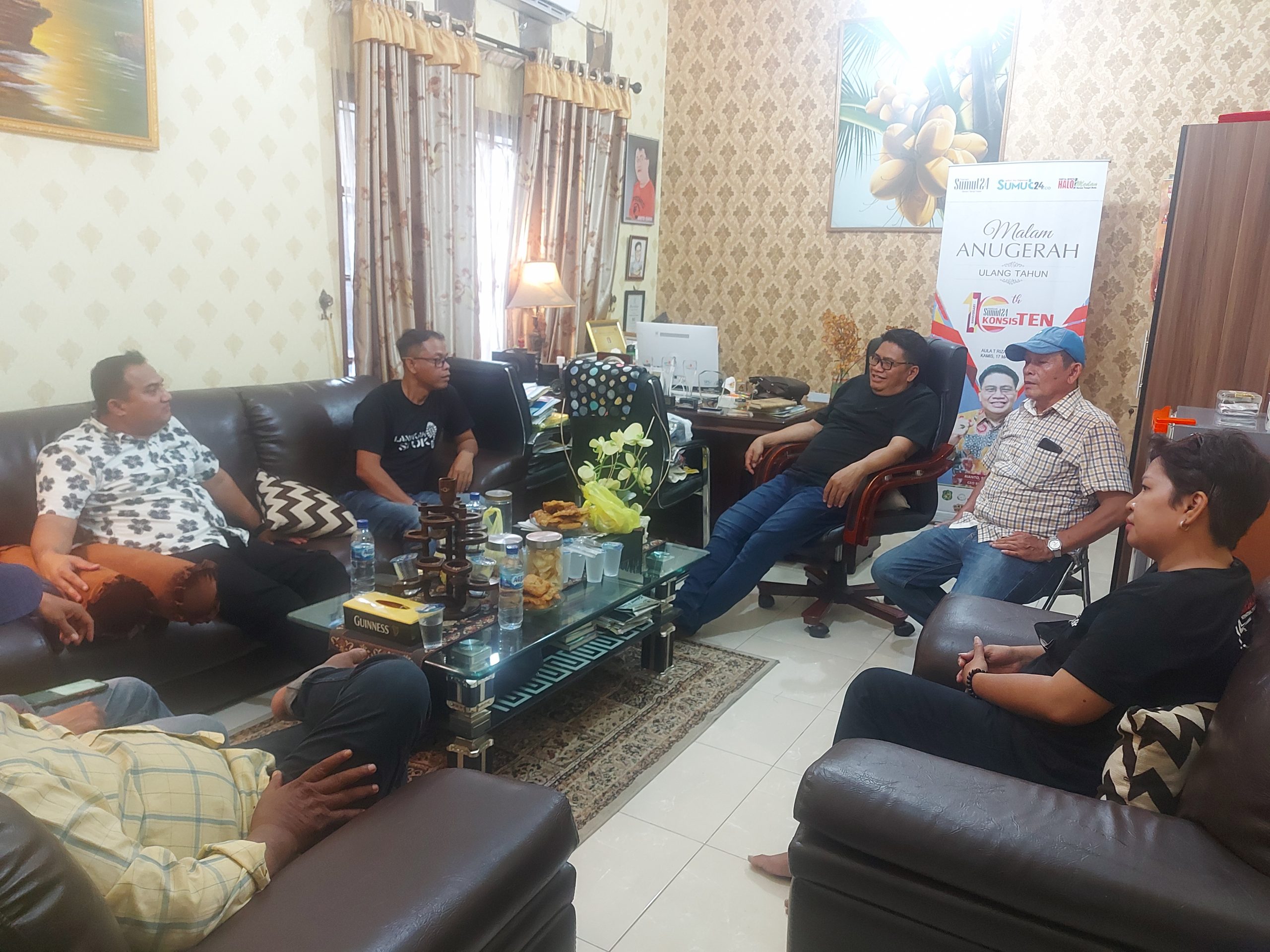 Jalin Kemitraan, Panit 5 Subdit Kamsus Direktorat Intelkam Poldasu Silaturrahmi ke Redaksi SUMUT24 Group